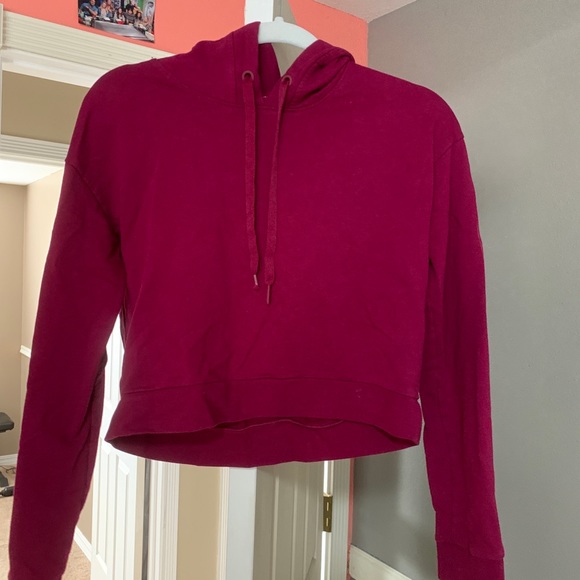 Victoria Secrect Crop Hoodie Size Small - Picture 3 of 3